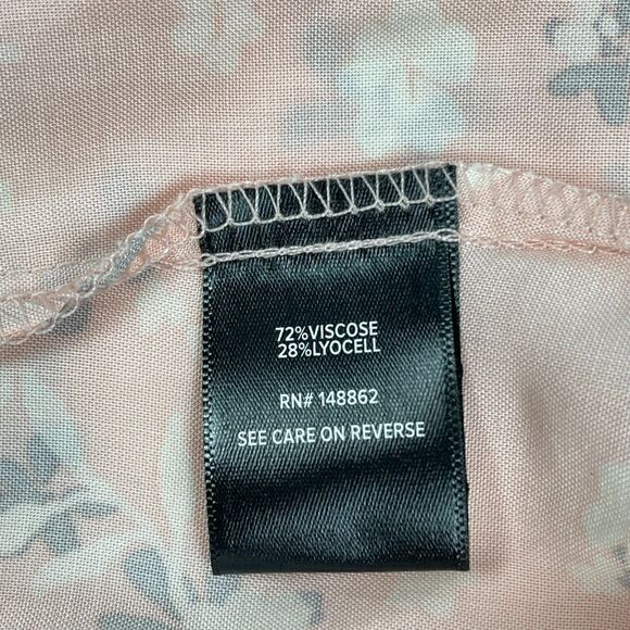 Torrid Women’s Babydoll Tank Top Plus Size 4 (4X) Pink Floral Square Neck NWT - Picture 10 of 10